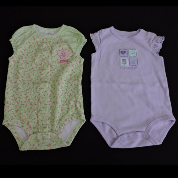 Carters 2 Baby Girl One Piece Lot 9M - Picture 9 of 9
